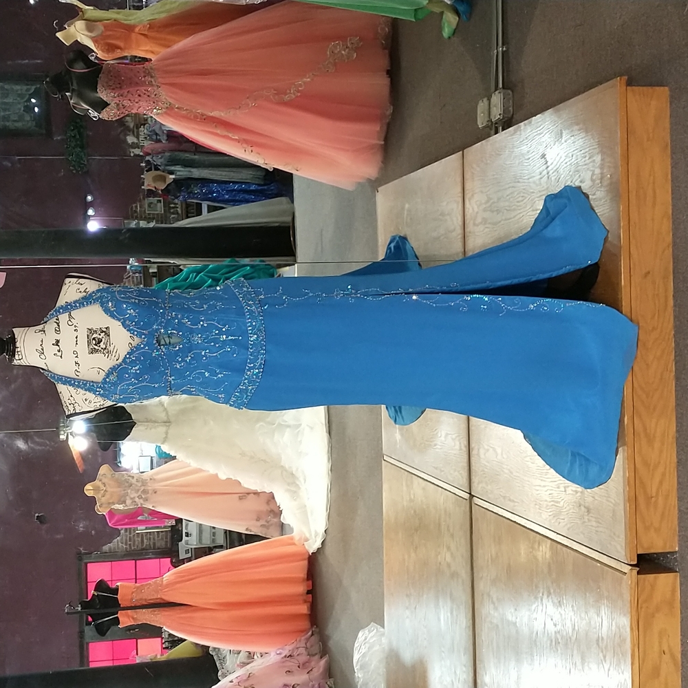 Mori Lee prom dress